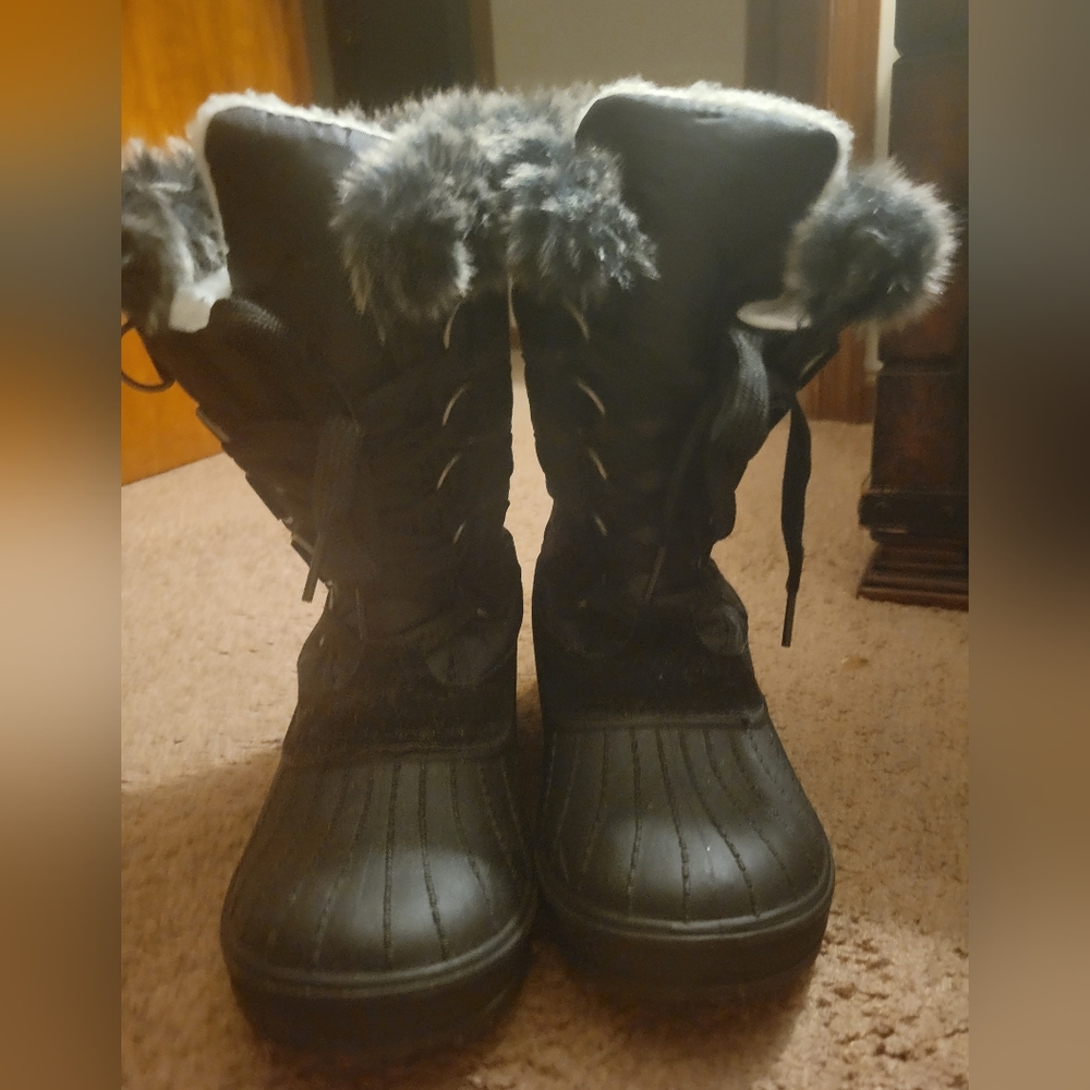 Snow Boots